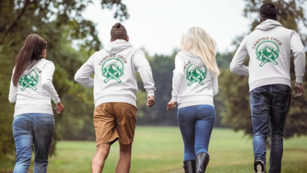 Essential Tips For Picking The Right Custom Hoodies For Your Team
