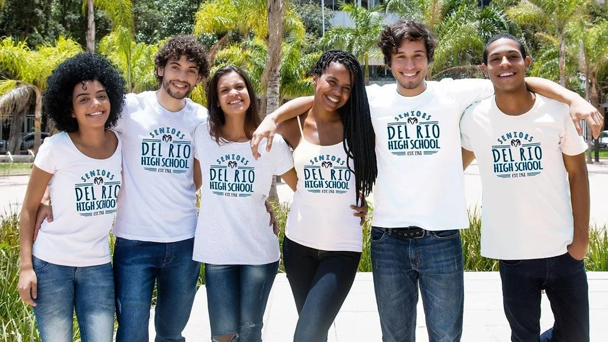 As 10 melhores ideias de design de t-shirts do liceu para 2025